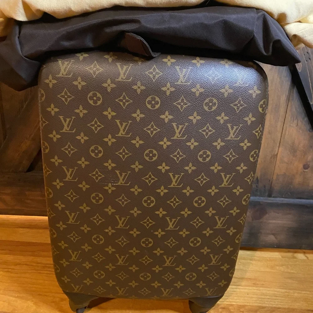 SOLD❤️Louis Vuitton Monogram Zephyr 55 Auth suitcase luggage - Picture 1 of 17